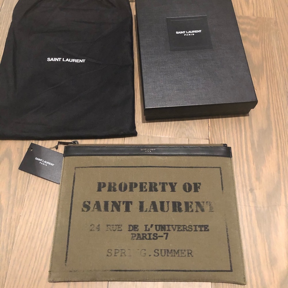 NEW YSL YVES SAINT LAURENT ARMY GREEN CLUTCH NWT